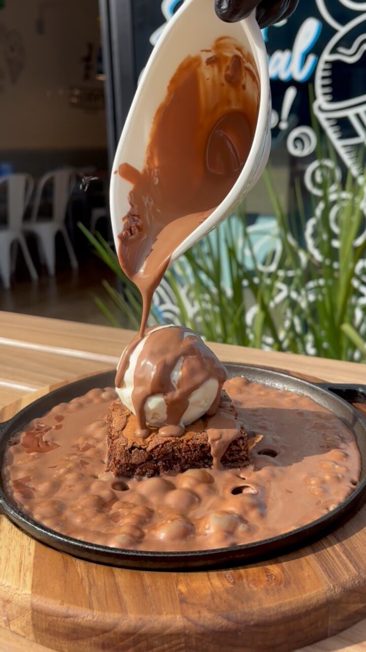Instagram post from berrysfoz. This post is in position 3.