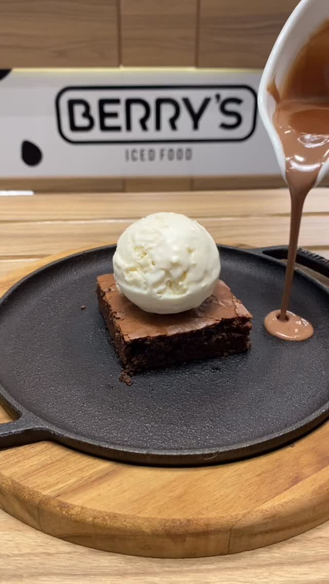 Instagram post from berrysfoz. This post is in position 7.