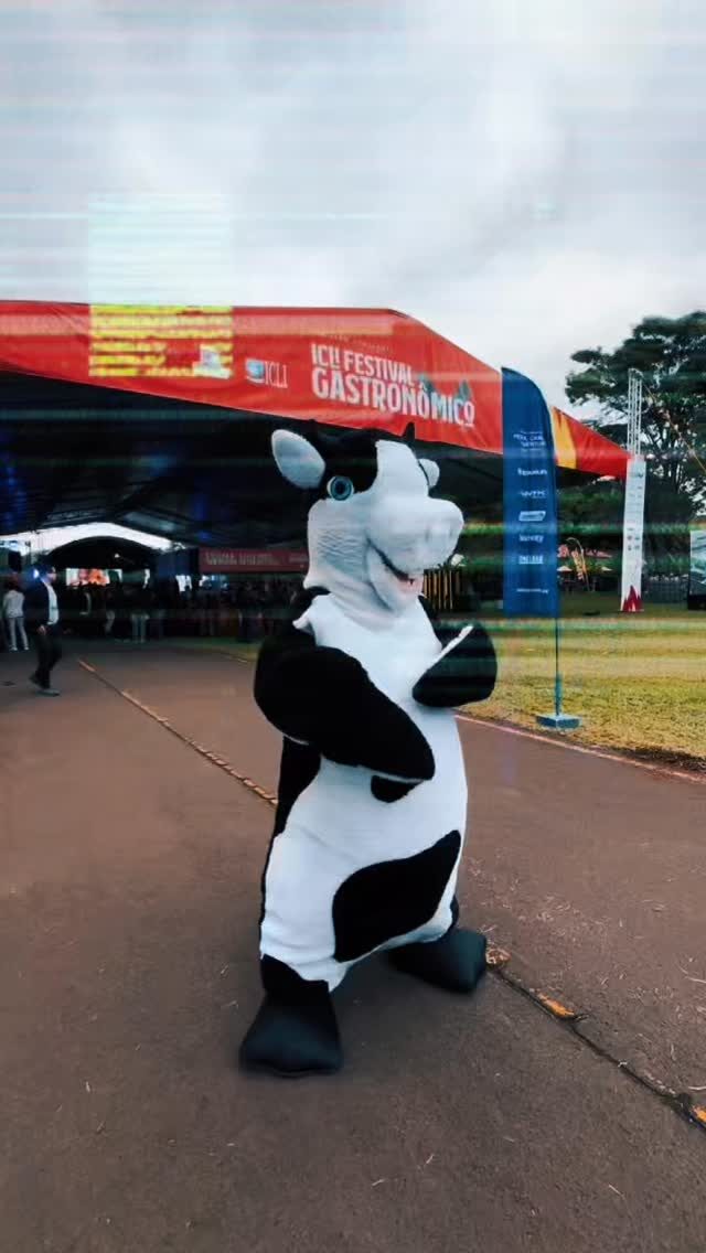 Instagram post from berrysfoz. This post is in position 16.